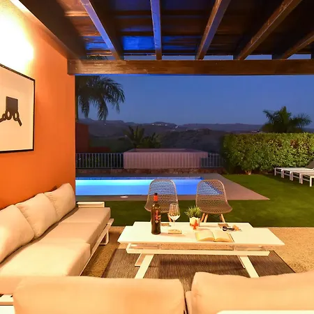 Вилла Vista Salobre Luxury Retreat In Gran Canaria Private Outdoor Heatable Pool Bbq Facilities Shaded Outdoor Dining Area Salobre Golf,