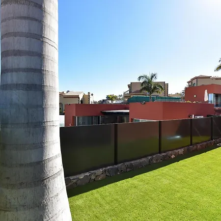 Vista Salobre Luxury Retreat In Gran Canaria Private Outdoor Heatable Pool Bbq Facilities Shaded Outdoor Dining Area Salobre Golf, * Лас-Пальмас-де-Гран-Канария