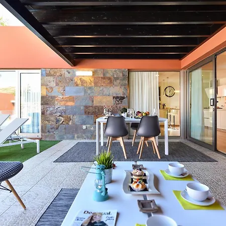 Vista Salobre Luxury Retreat In Gran Canaria Private Outdoor Heatable Pool Bbq Facilities Shaded Outdoor Dining Area Salobre Golf, Лас-Пальмас-де-Гран-Канария