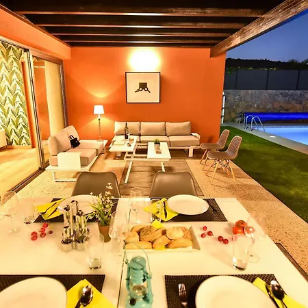Vista Salobre Luxury Retreat In Gran Canaria Private Outdoor Heatable Pool Bbq Facilities Shaded Outdoor Dining Area Salobre Golf, * Las Palmas de Gran Canaria